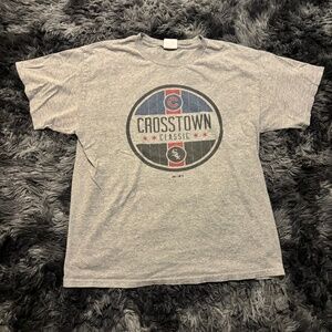 2000s Vintage cubs vs Sox sports tee